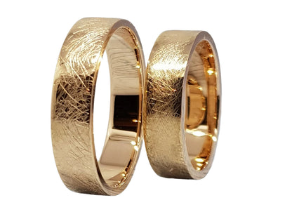 585 Red Gold Matte Wedding Textured Rings