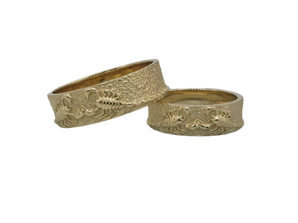 586 Yellow Gold Exclusive Wedding Rings with Scorpio Pattern