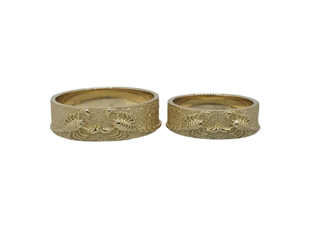 586 Yellow Gold Exclusive Wedding Rings with Scorpio Pattern