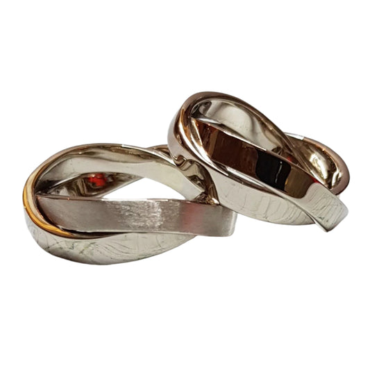 585 White Gold Elegant Paired Wedding Rings